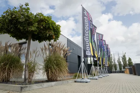 Ausstellungsflaeche 104