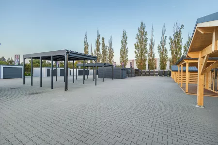 Ausstellungsflaeche 13