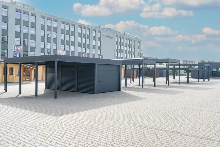 Ausstellungsflaeche 132