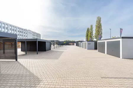 Ausstellungsflaeche 133