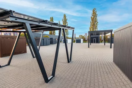 Ausstellungsflaeche 15