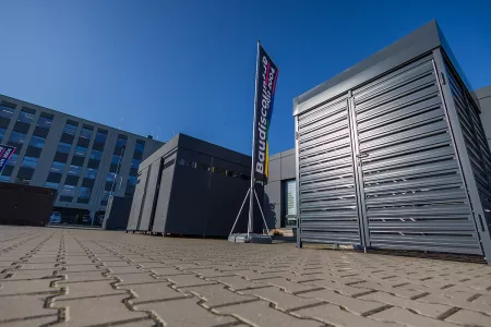 Ausstellungsflaeche 69