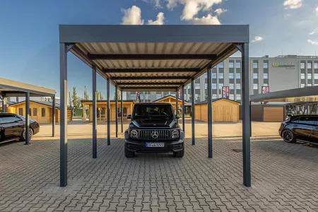 Ausstellungsflaeche 90